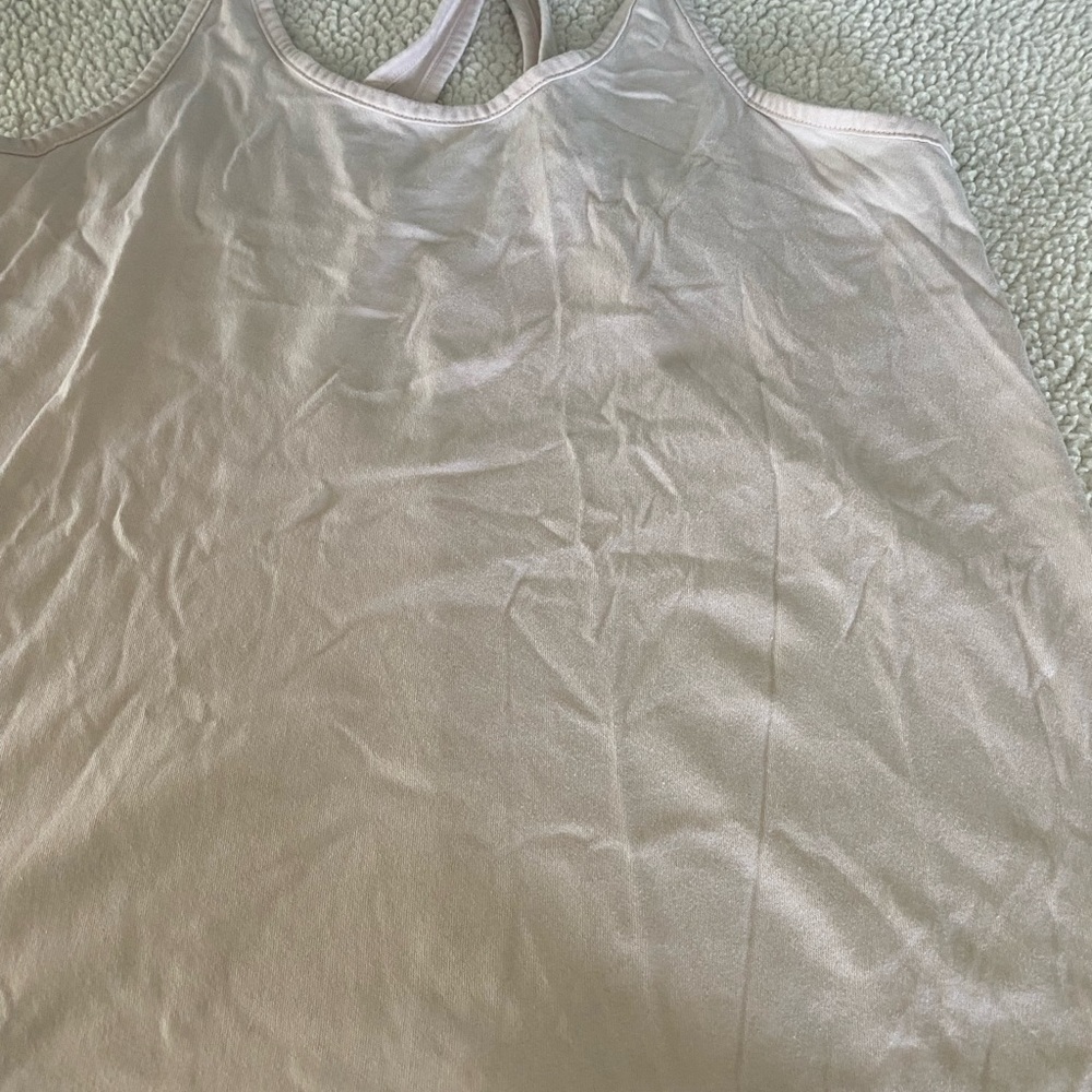 Under armor tank size small heat gear pink